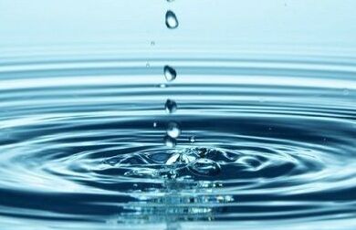 水实质上是一种纯天然造成的的化合物